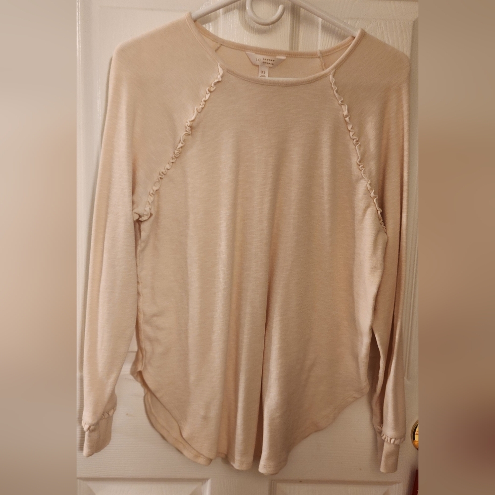 LC Lauren Conrad Sweater